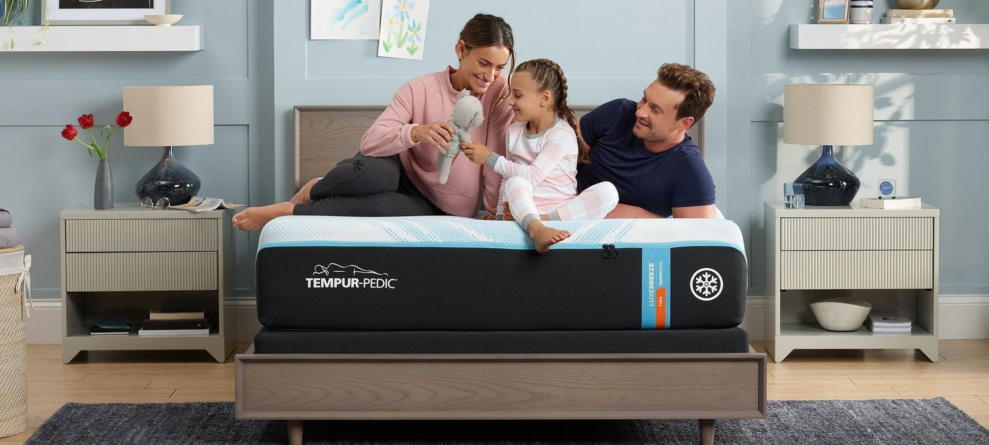 Tempur-Pedic TEMPUR-LuxeBreeze Mattress Collection by SleepCity – High-quality Cooling TEMPUR-Material Mattress for better sleep.