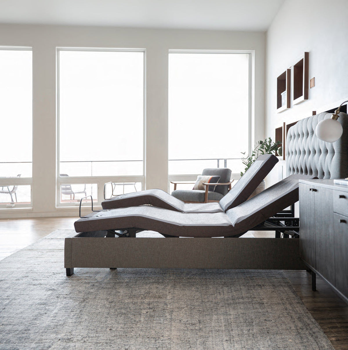 Malouf M555 Smart Adjustable Bed Base by SleepCity – High-quality Adjustable Base for better sleep.