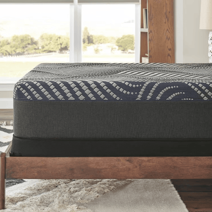 Sealy Posturepedic High Point Hybrid Mattress by SleepCity – High - quality Hybrid Mattress for better sleep.