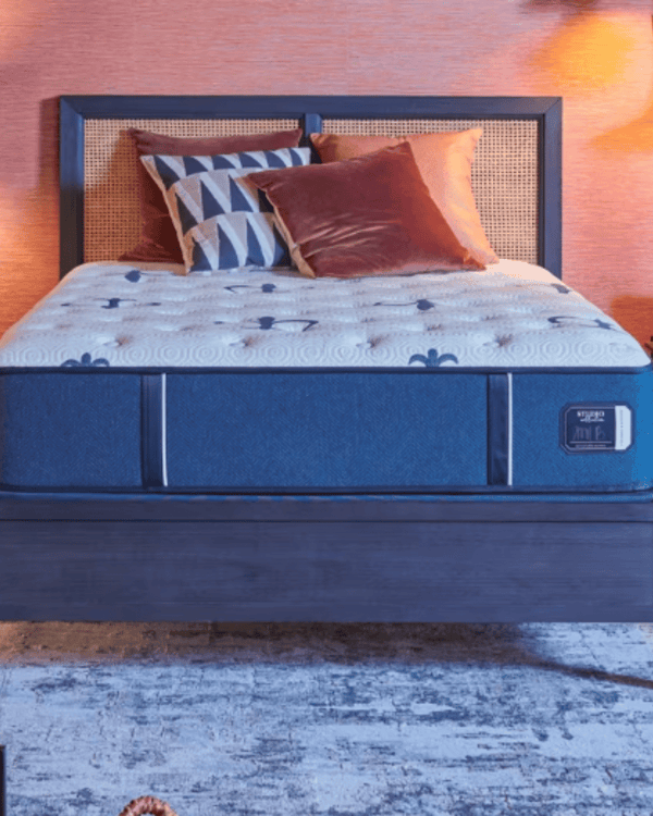 Stearns & Foster Studio Mattress by SleepCity – High - quality Medium Mattress for better sleep.