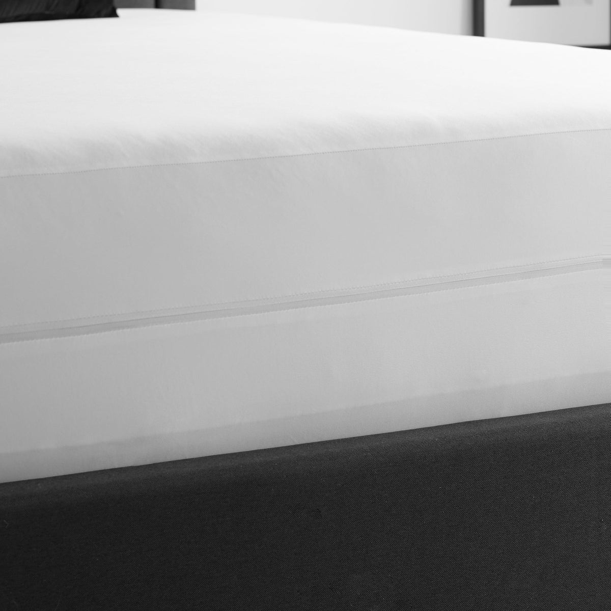 Malouf Encase 360 Mattress Protector by SleepCity – High-quality Protector for better sleep.