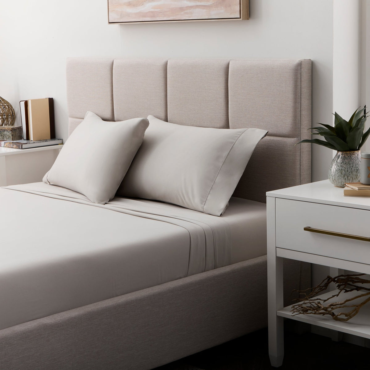 Malouf Brushed Microfiber Sheet Set by SleepCity – High-quality Sheets for better sleep.