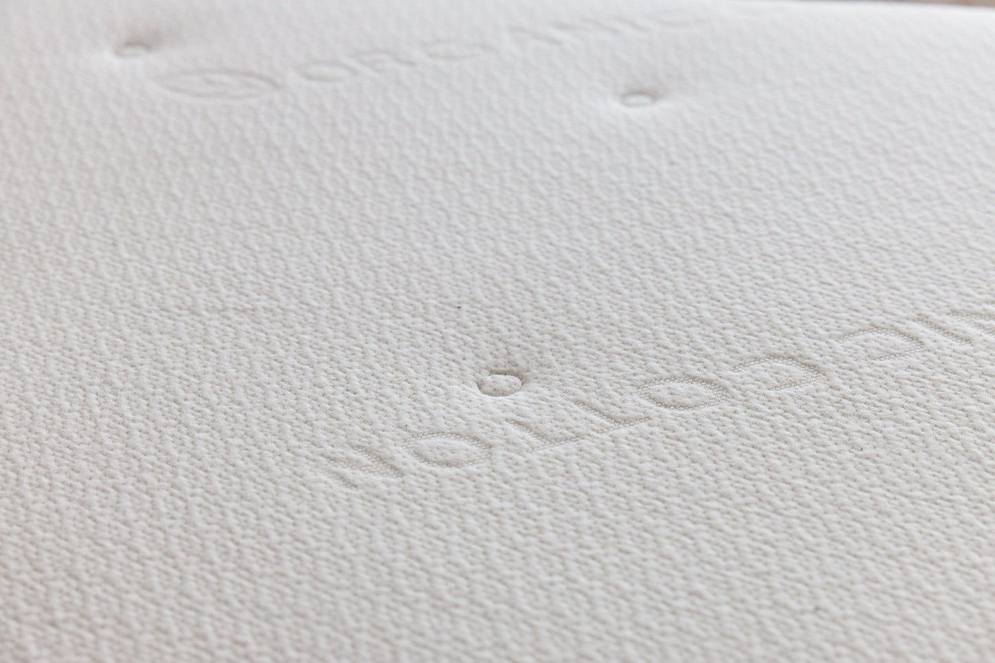Avocado Eco Organic Mattress by SleepCity – High-quality Latex Hybrid Mattress for better sleep.